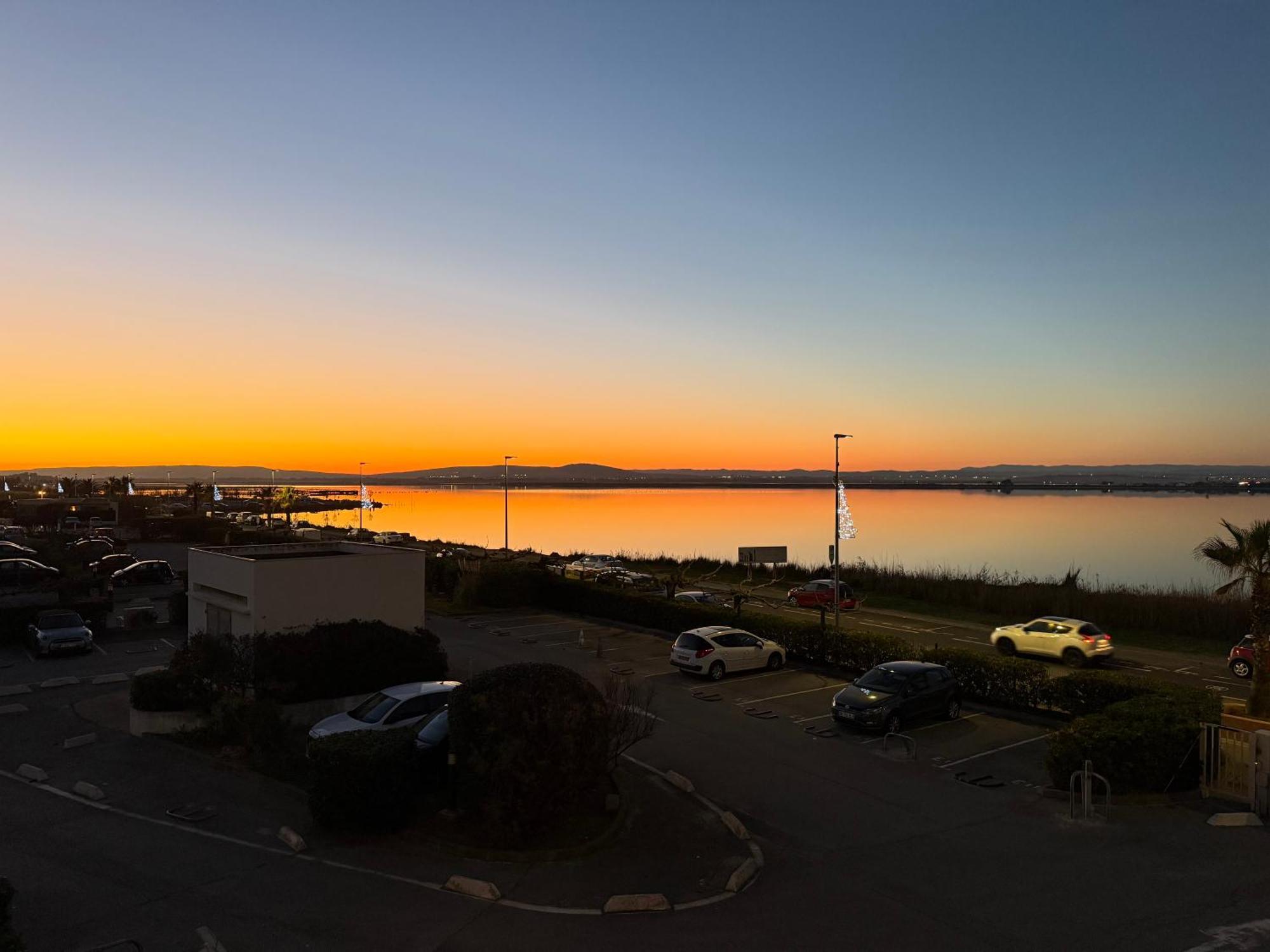 Appt Renove Palavas - 4 Personnes - Vue Mer - Parking - Rive Droite Екстериор снимка